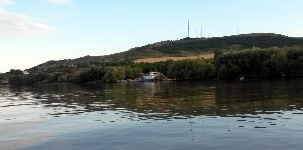 Hotel Delta Pontoon Mahmudia Zewnętrze zdjęcie