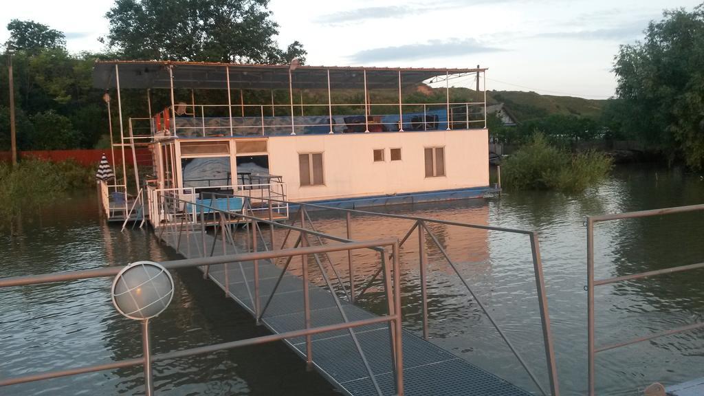 Hotel Delta Pontoon Mahmudia Zewnętrze zdjęcie