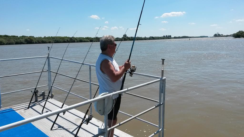 Hotel Delta Pontoon Mahmudia Zewnętrze zdjęcie