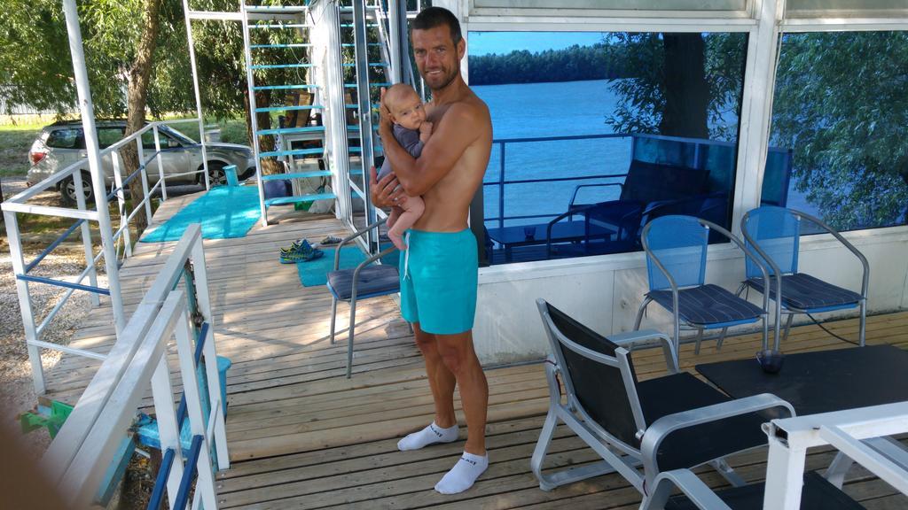 Hotel Delta Pontoon Mahmudia Zewnętrze zdjęcie