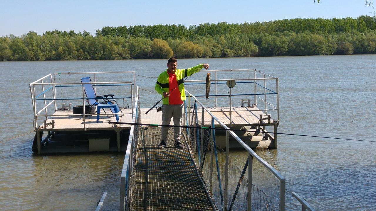 Hotel Delta Pontoon Mahmudia Zewnętrze zdjęcie